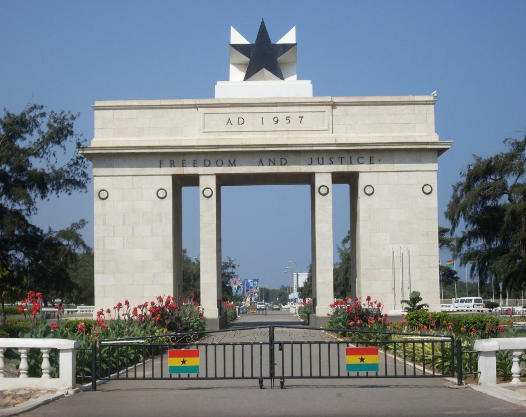 Independence_Arch_-_Accra,_Ghana1